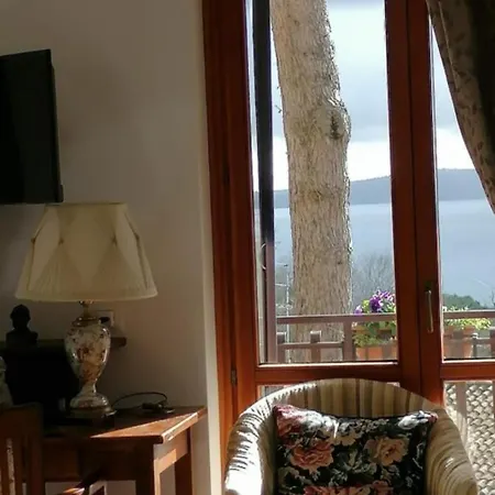 La Perla Di Trevignano Апартаменты